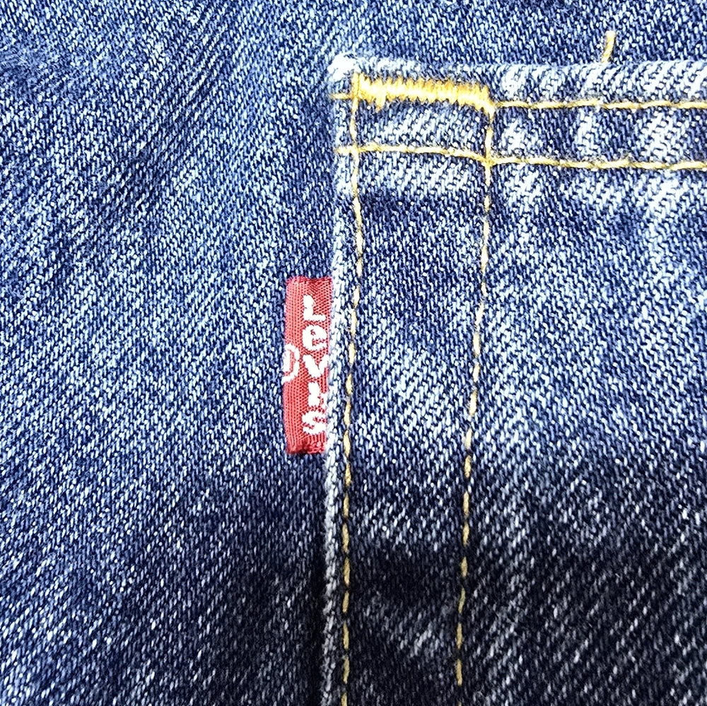 EUC Big & Tall Levi's 505 regular fit blue jeans 50x29 - Picture 10 of 11